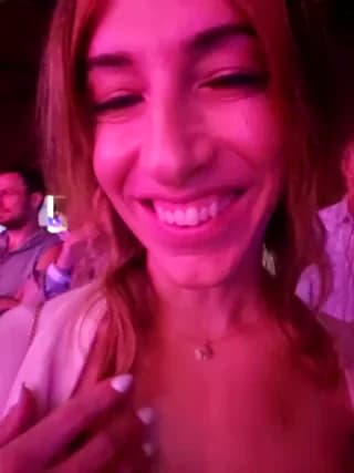 Luna_Kitanna - stripchat