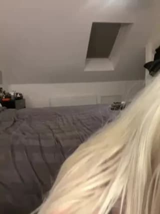 littlebambi26 - stripchat